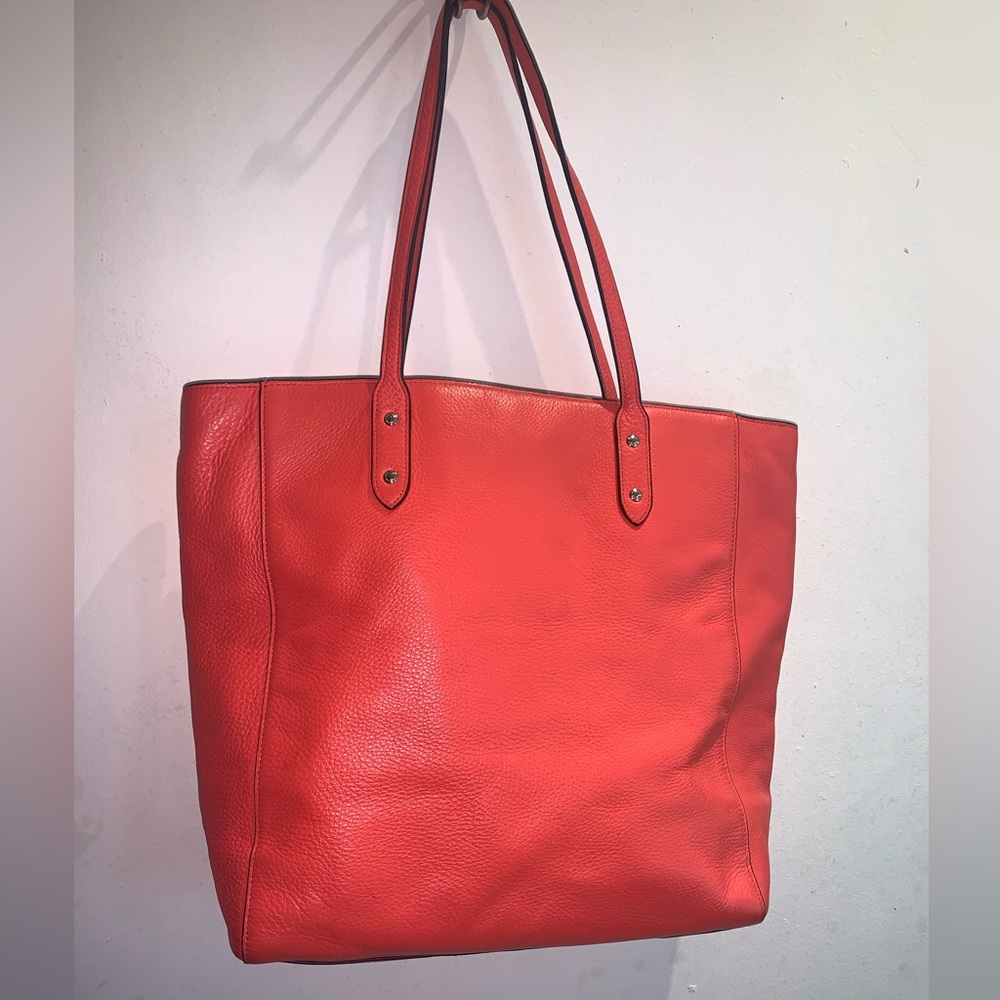 Coach Coral Pebbled Leather Turn Lock Town Tote D1792-F12184 - Picture 4 of 13